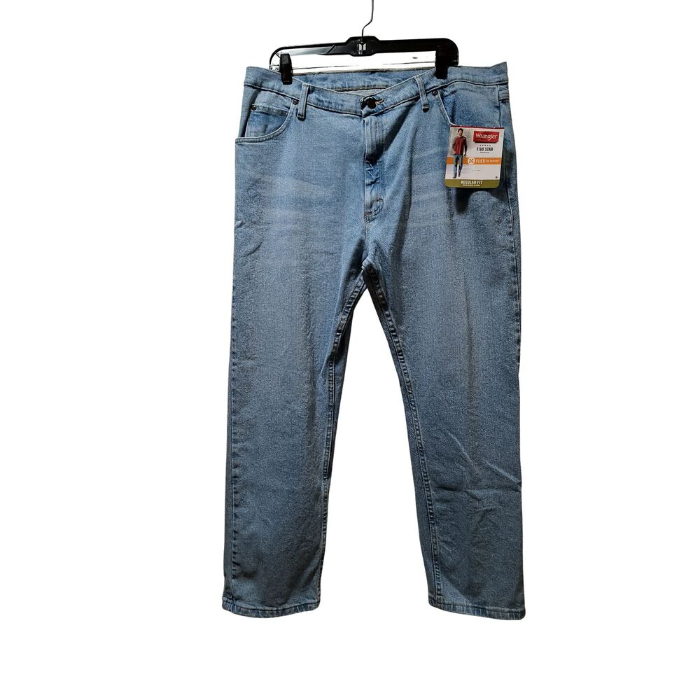 Wrangler Regular Fit Jeans 40x30 Blue Light Wash Five Star Stretch Denim NWT